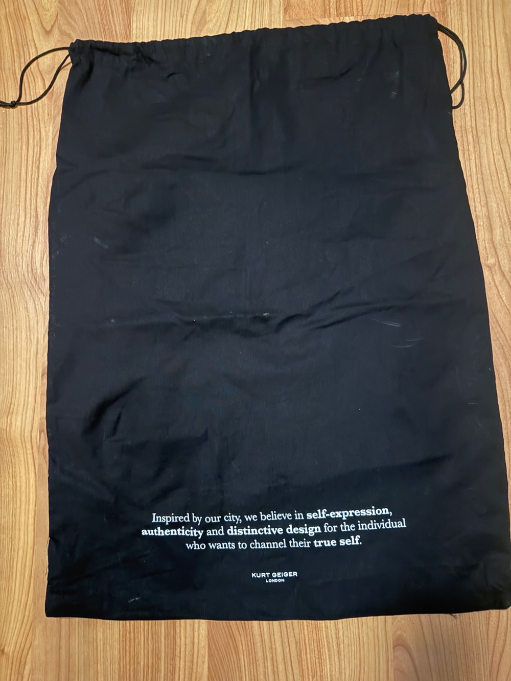 KURT GEIGER BLACK TEXTILE DUST BAG - Picture 2 of 3